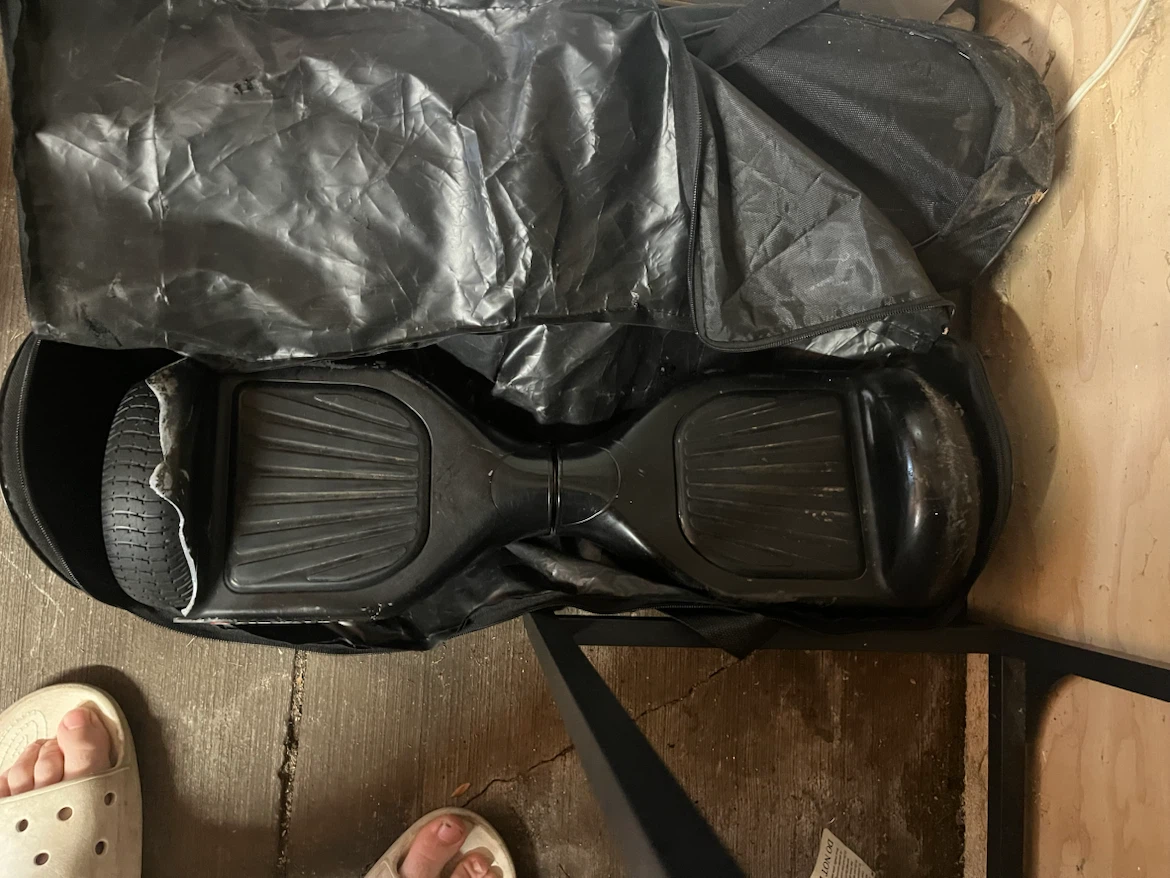 White Hoverboard with Black Footpads - photo 4