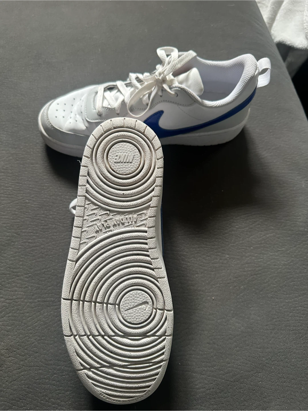 Nike Air Force’s Youth Size 7Y White Blue Shoes - photo 3