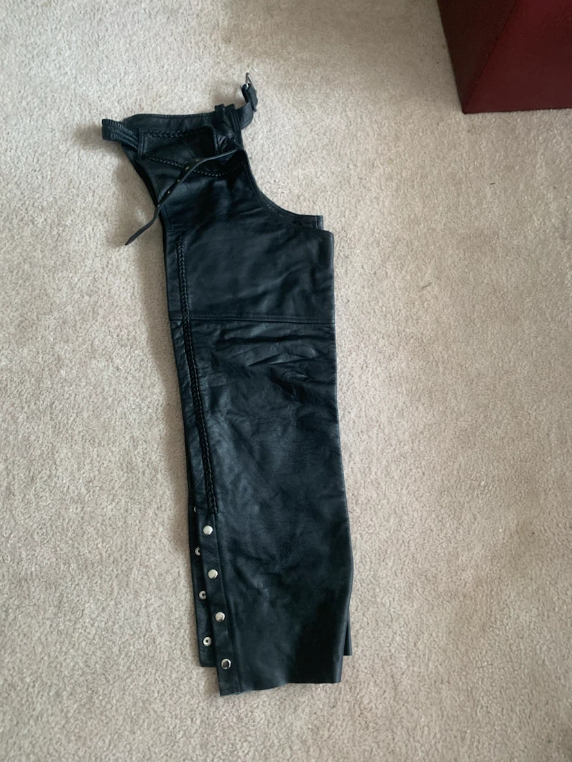 Black Leather Motorcycle Chaps - photo 2
