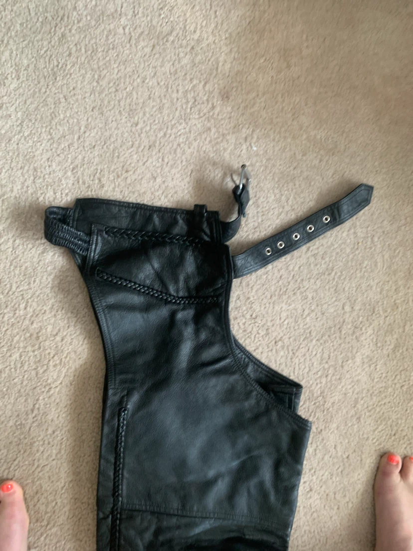 Black Leather Motorcycle Chaps - photo 3
