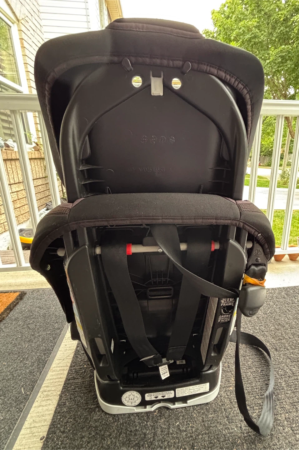 Graco 4Ever All-in-One Convertible Car Seat (May 2022) - photo 4