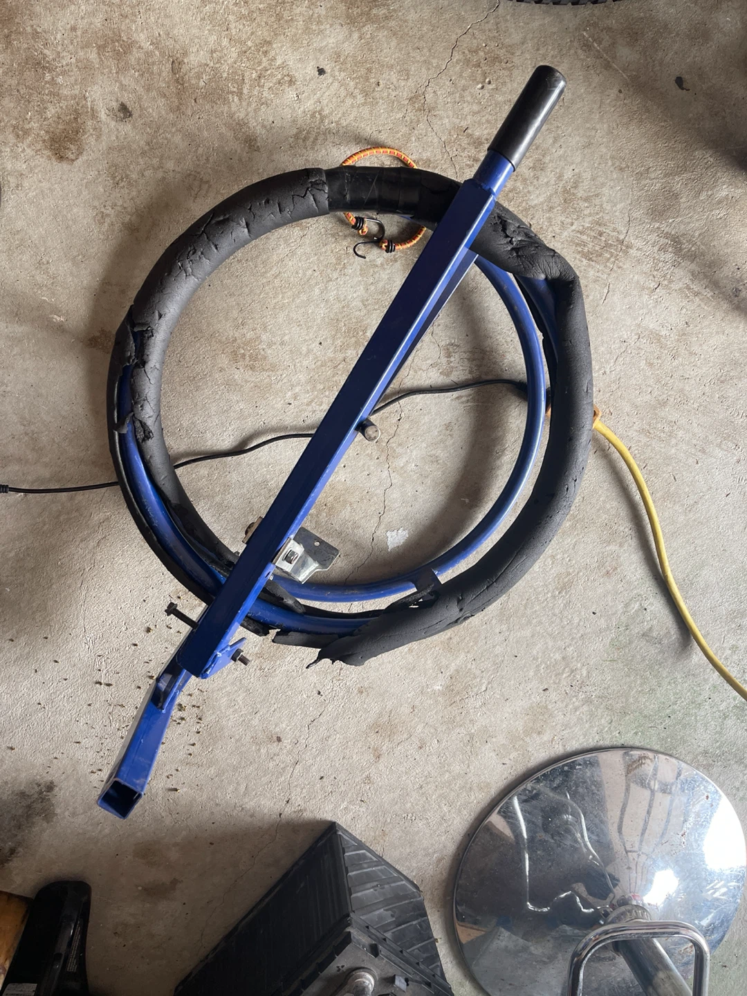 Motorcycle tire changer