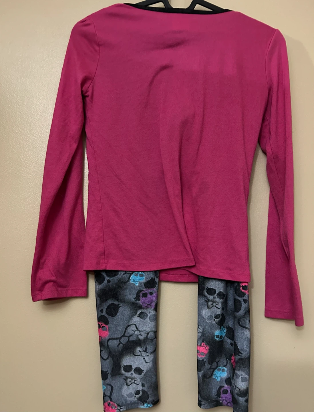 Monster High Long Sleeve Top and Leggings Set - photo 2