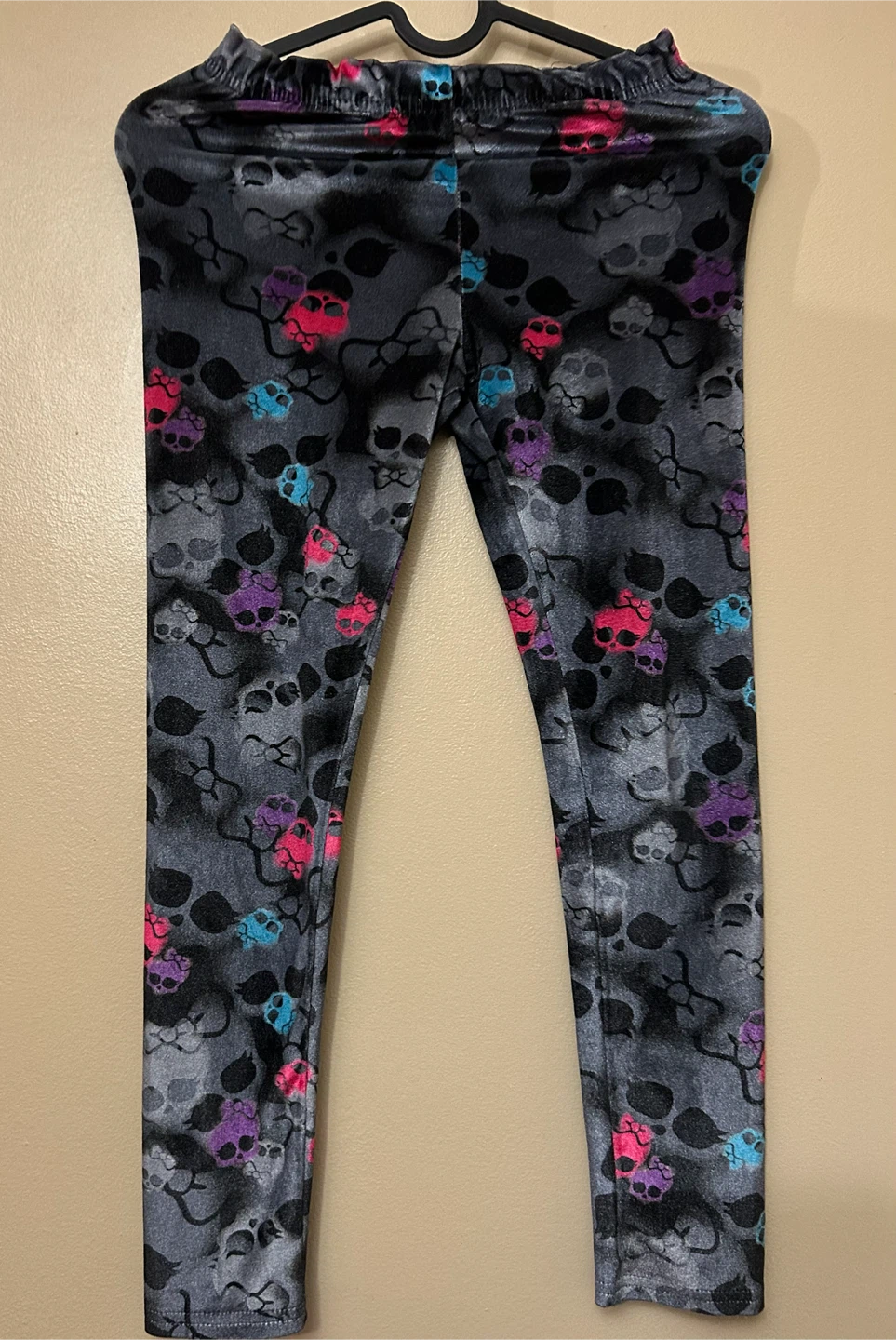 Monster High Long Sleeve Top and Leggings Set - photo 5