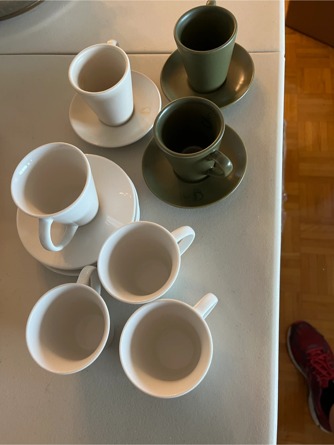 7 Espresso Cups and Saucers - White and Green - photo 2