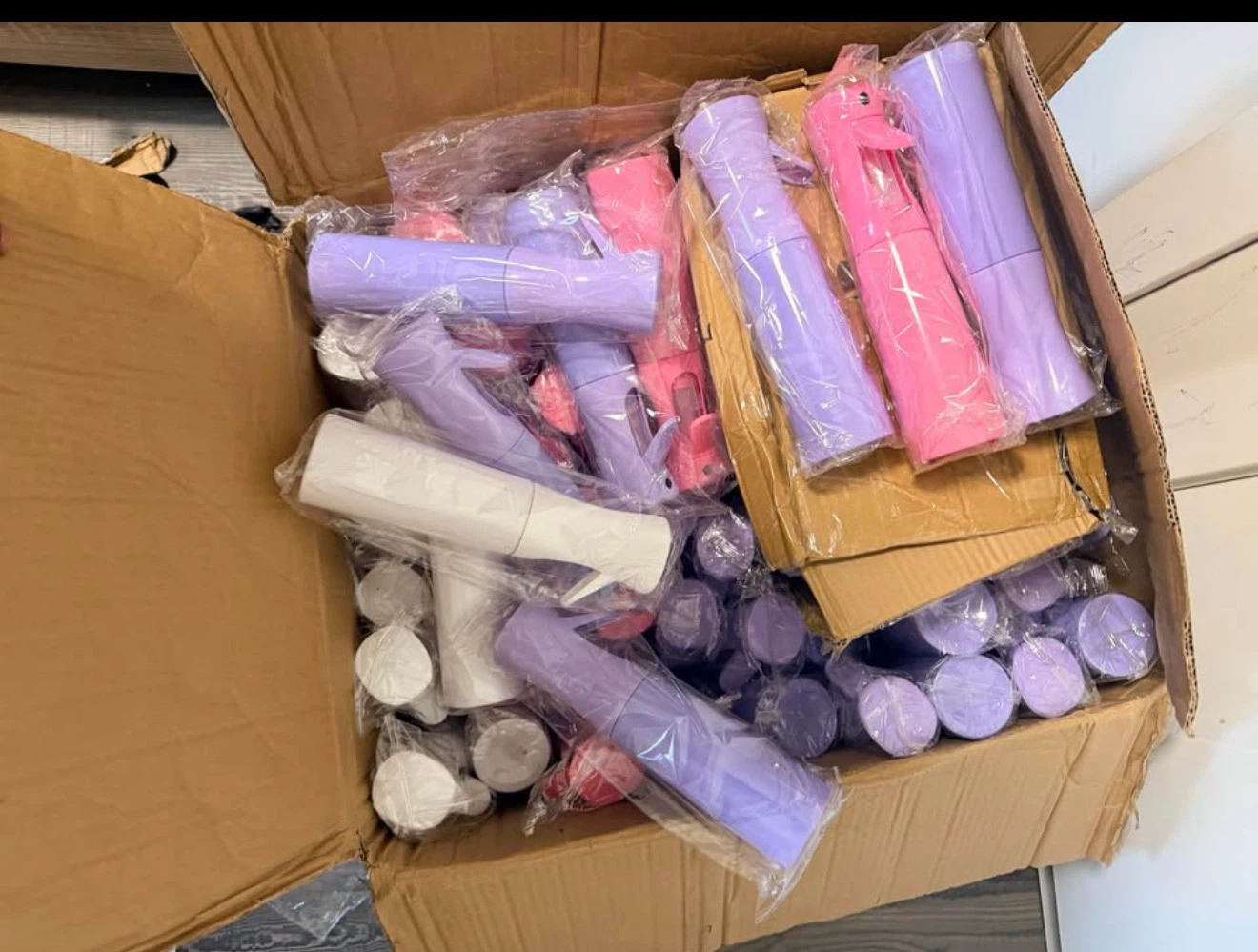 Spray Bottles (Assorted Colours)