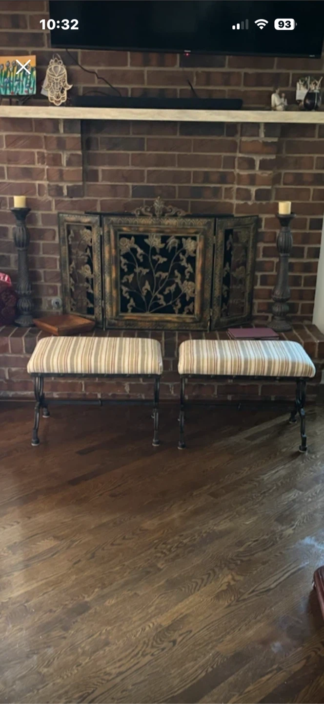 Pair of Striped Upholstered Benches - photo 2