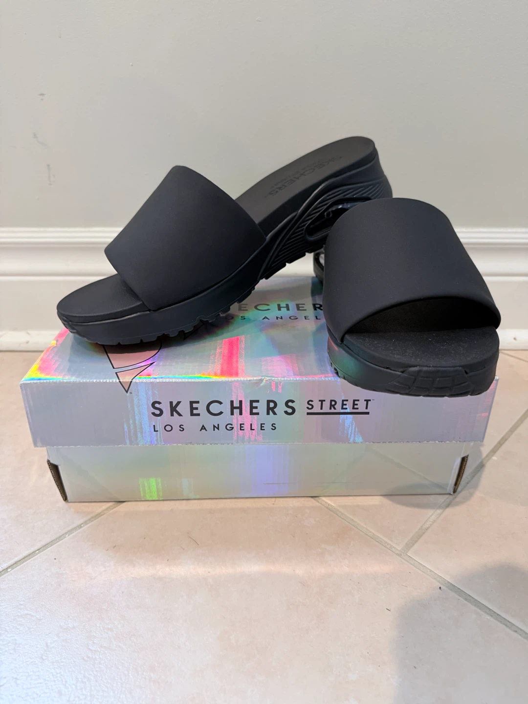 Skechers Street Platform Slides – Black & white – Women’s US 11 - photo 2