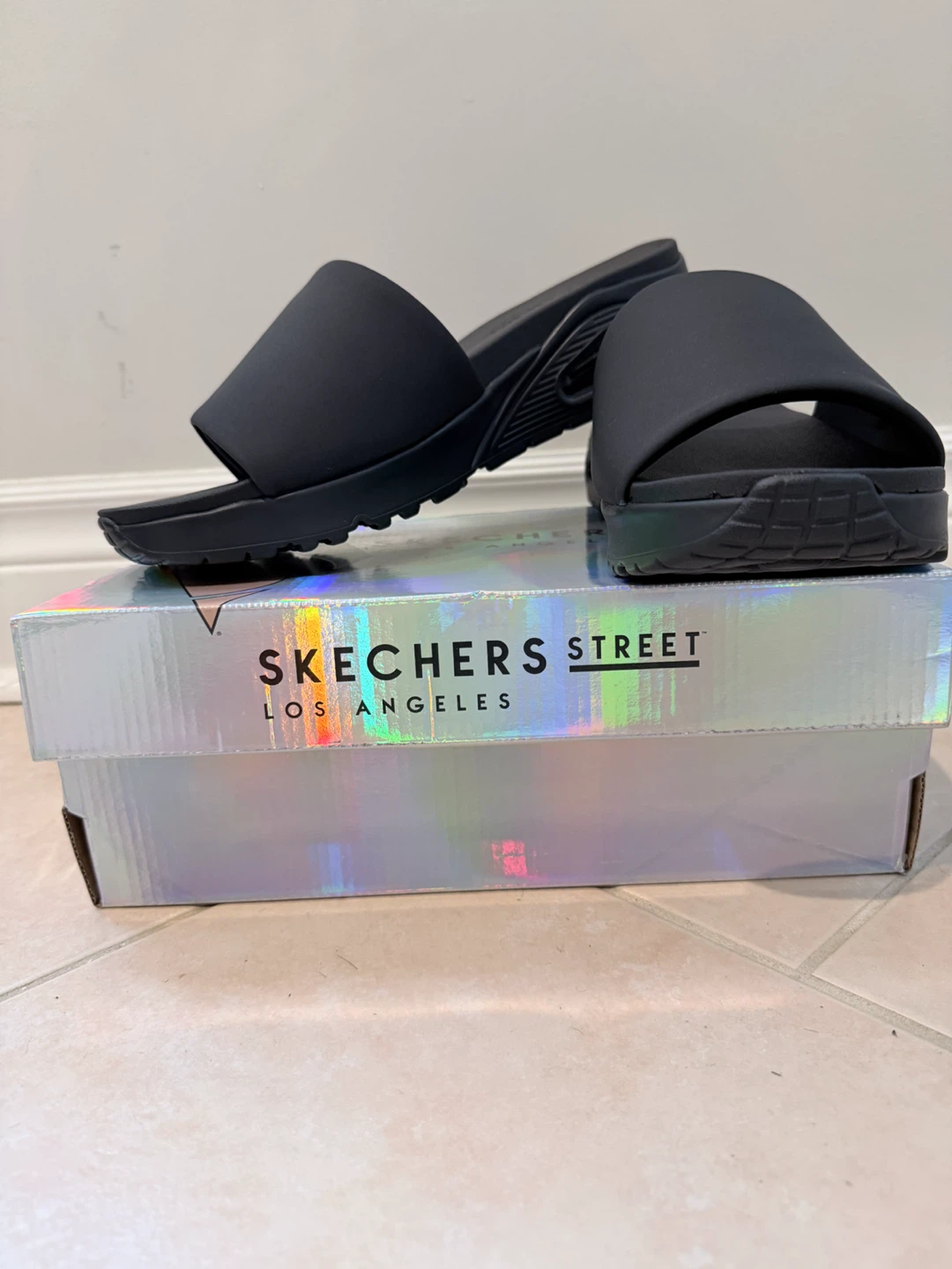 Skechers Street Platform Slides – Black & white – Women’s US 11 - photo 3