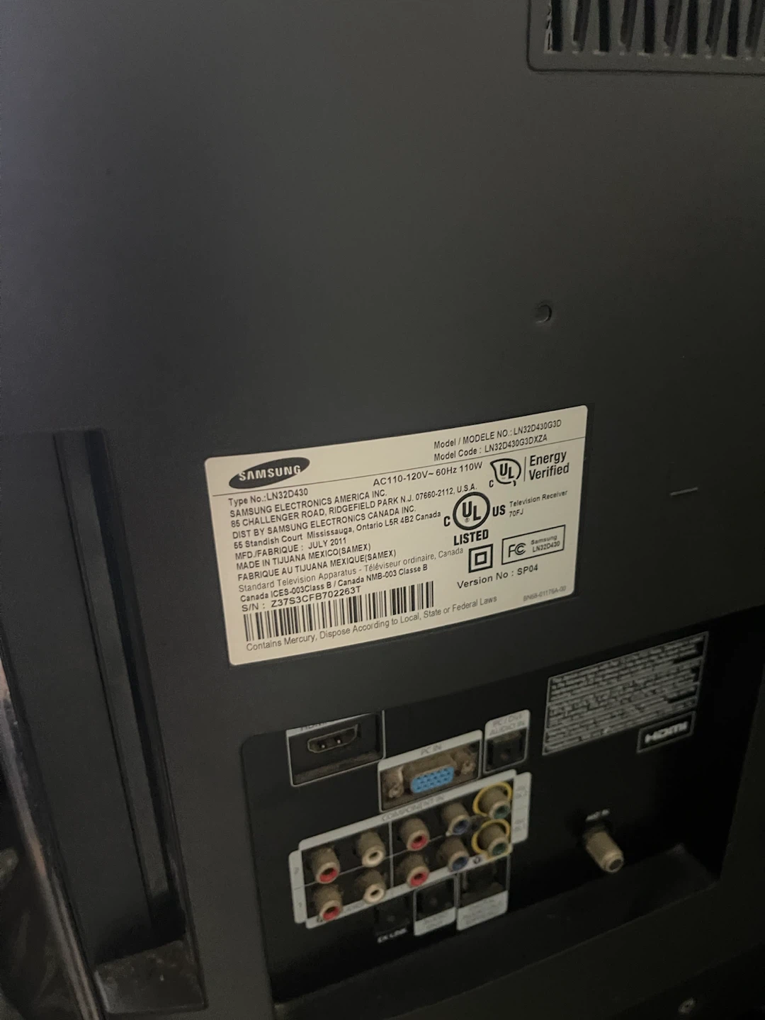 Samsung 32-inch HDTV with Remote - photo 2