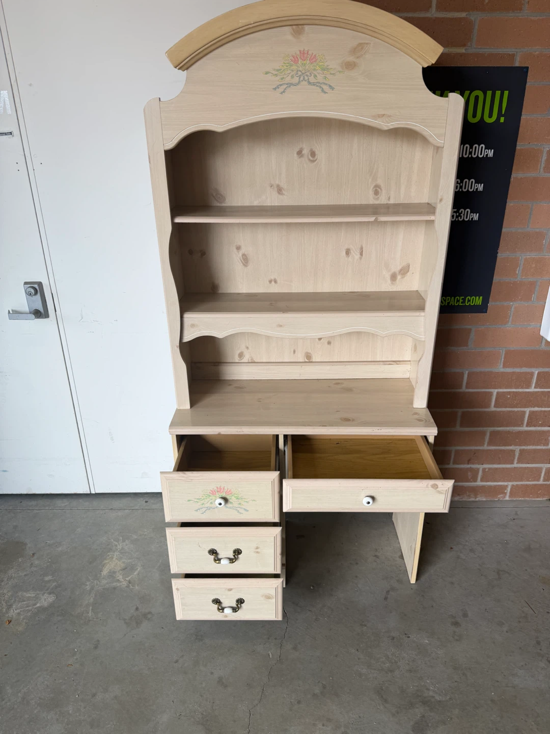 Desk with drawers and hutch - photo 3
