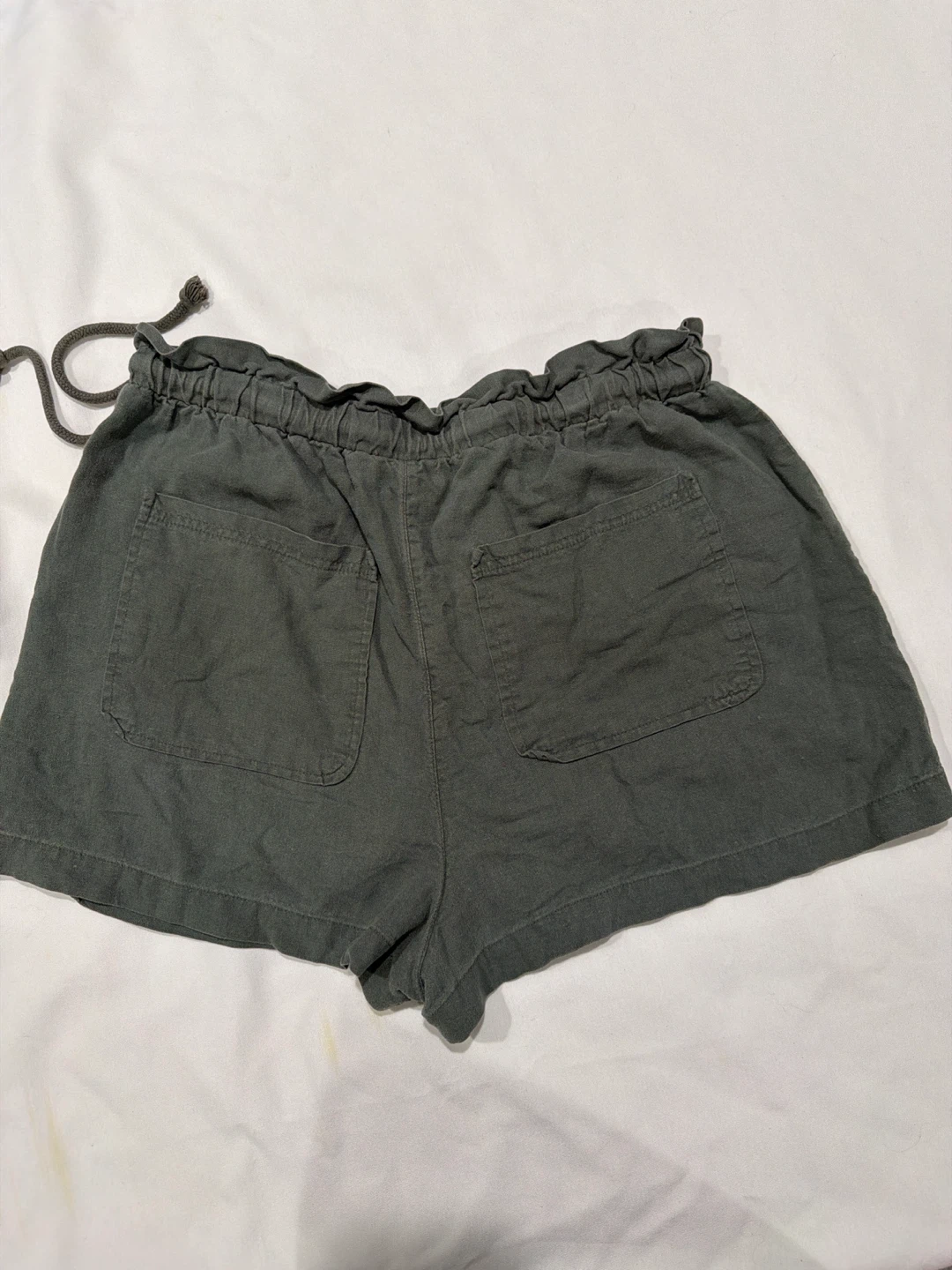 Universal Thread Women's Paperbag Waist Shorts Size M - photo 2