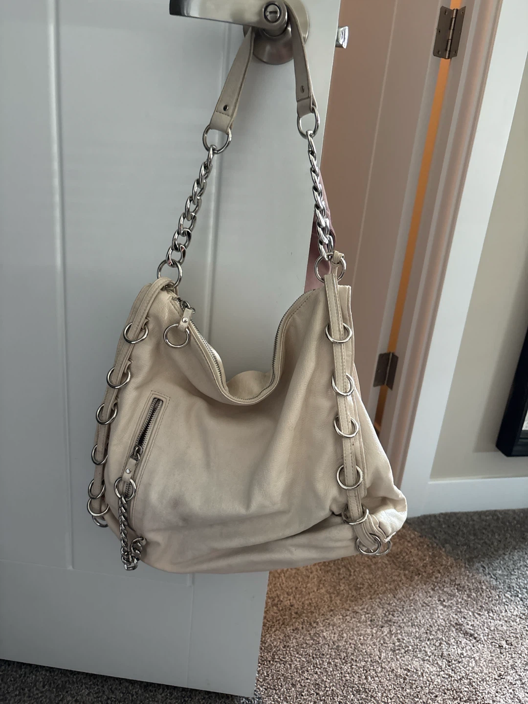 White Michael Kors Shoulder Bag