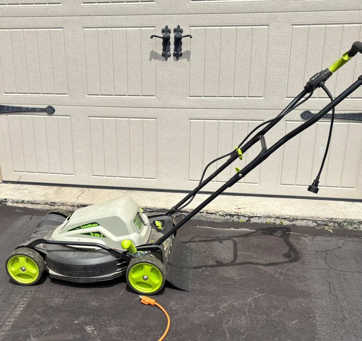 Electric Lawn Mower - photo 2