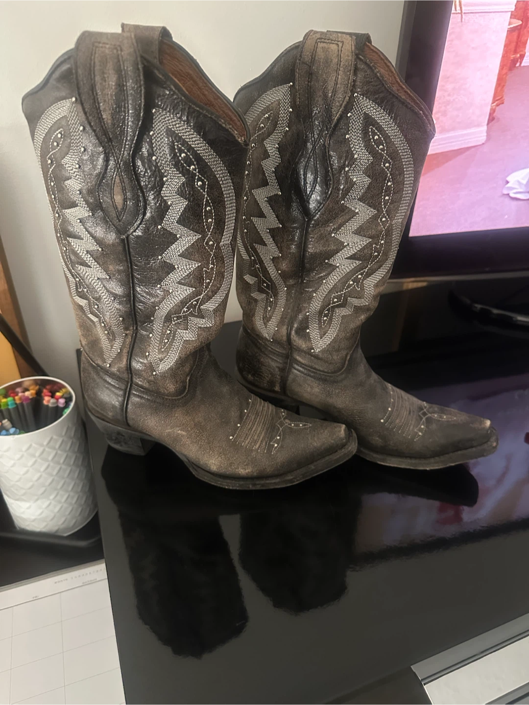 Cowboy Boots Size 6.5M