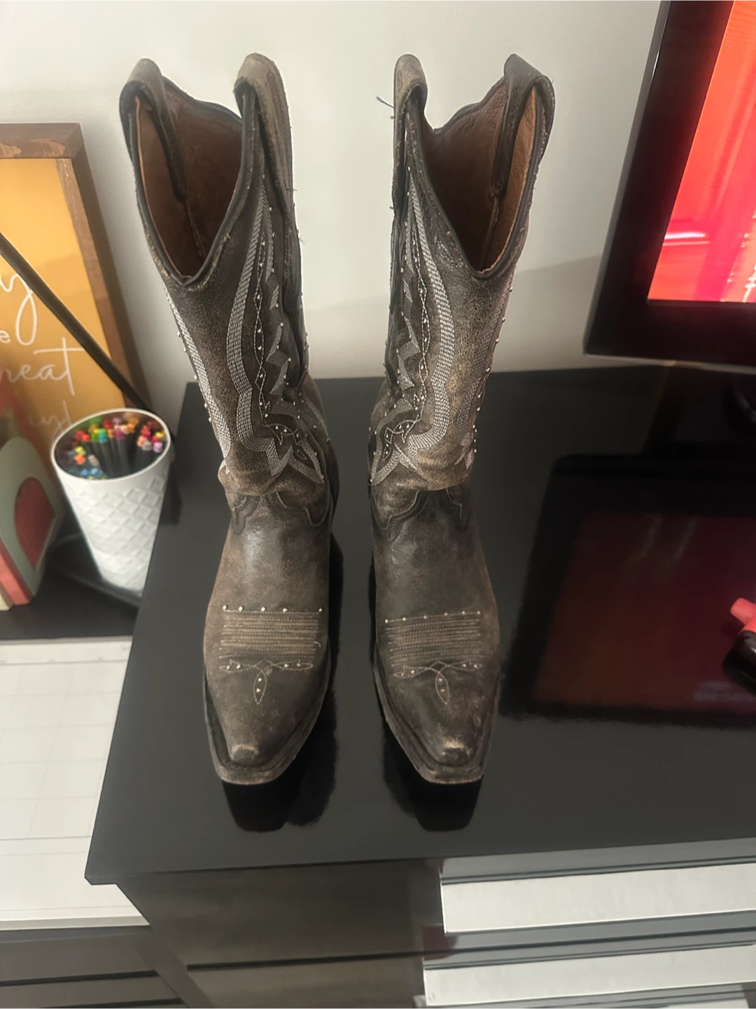 Cowboy Boots Size 6.5M - photo 2
