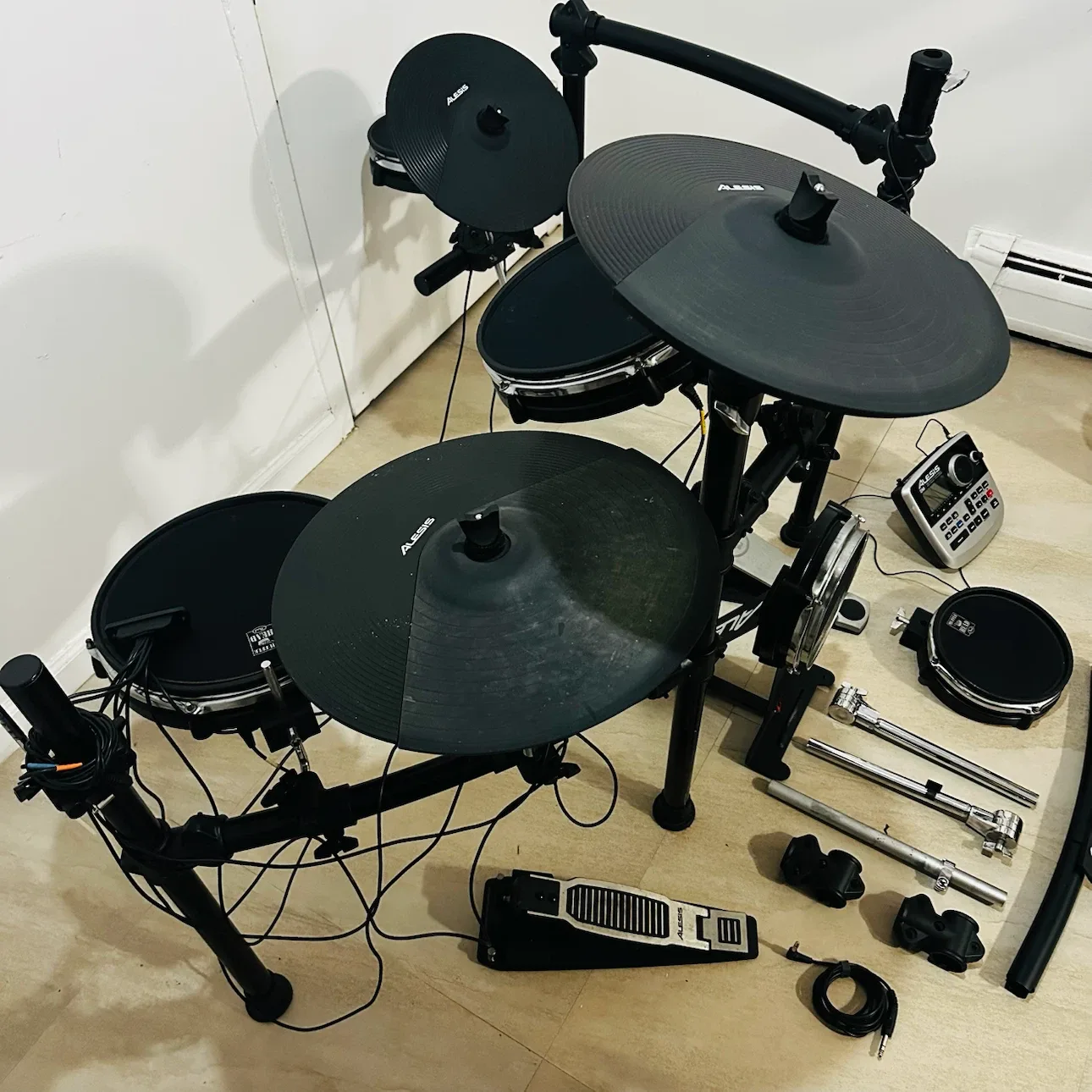 Alesis Nitro Mesh Electronic Drum Kit - photo 4