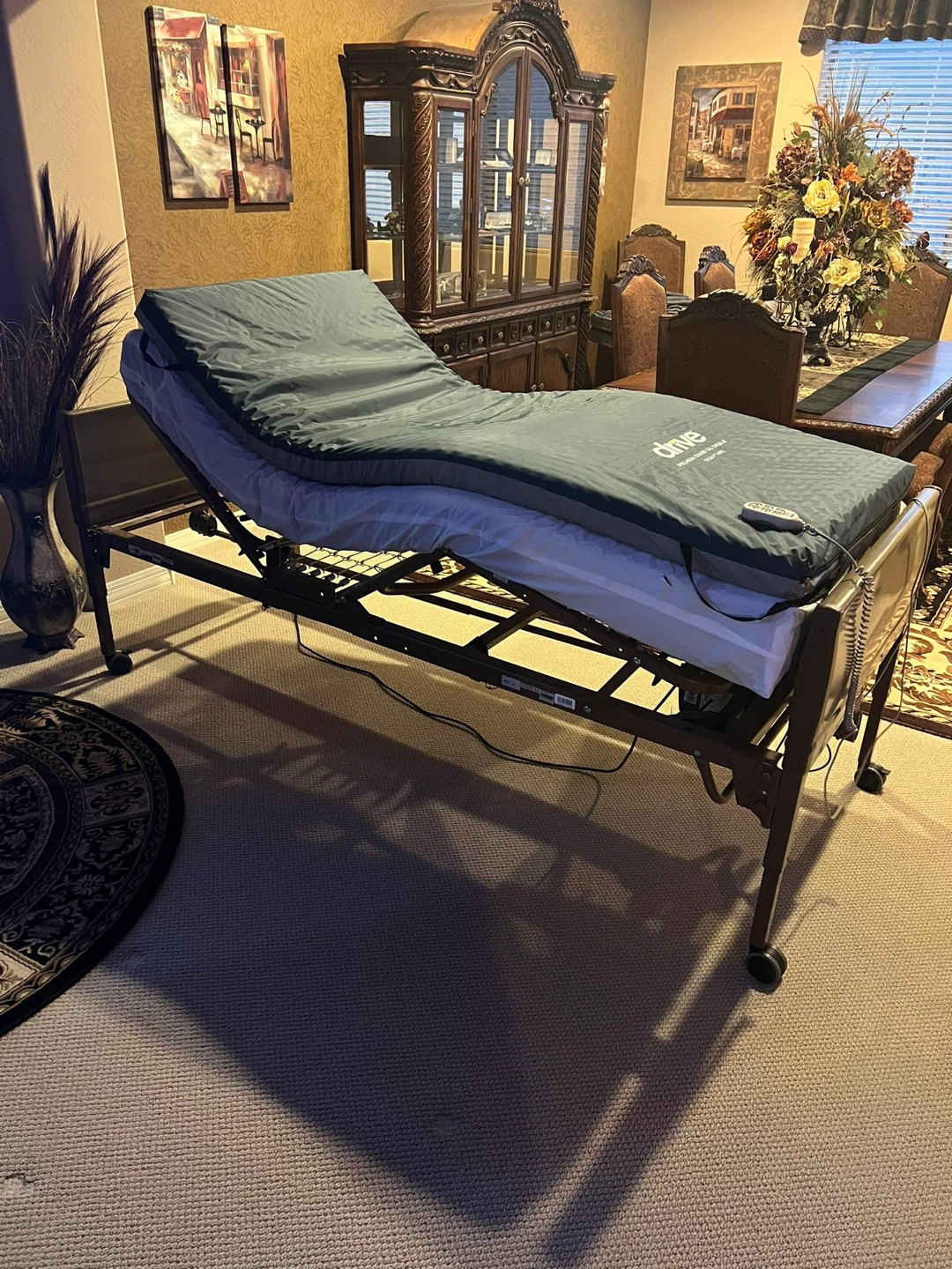 Delivery Avaliable!- Hospital Bed + Mattress for Health Recovery - photo 2