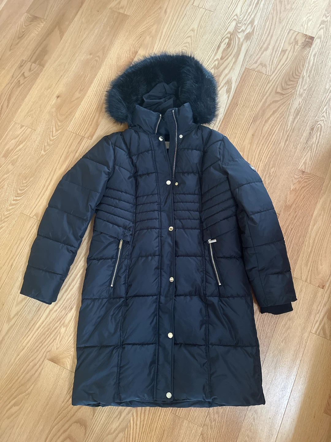 Michael Kors Puffer Coat with Fur Hood - photo 3