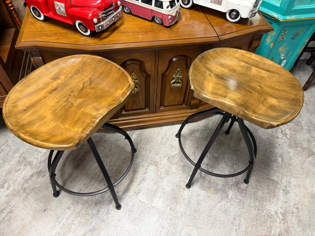 2 ( Heavy Duty) Adjustable Swivel Bar Stools with Wooden Seat