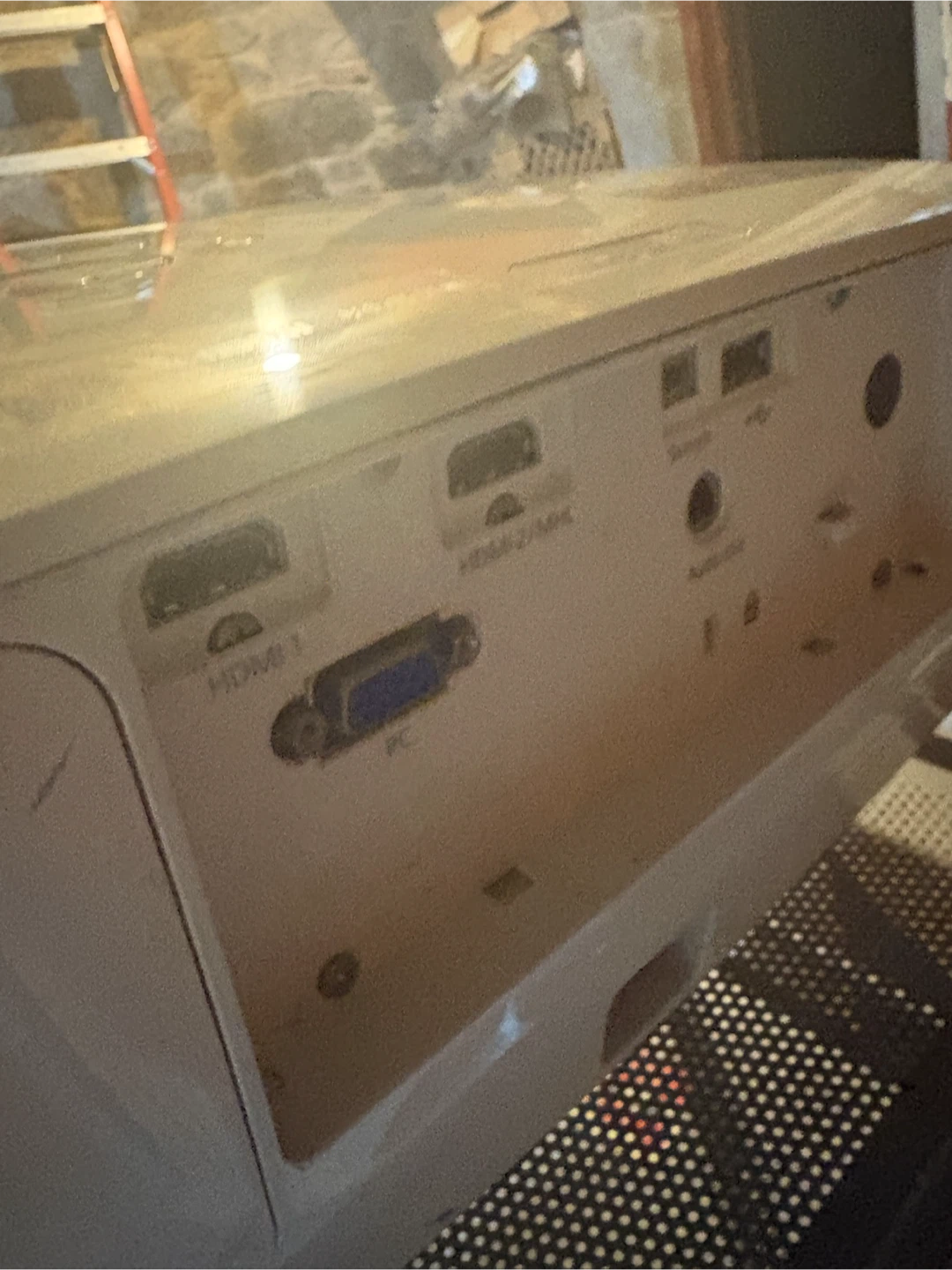 Epson H800A LCD Projector and screen 12 ft - photo 3