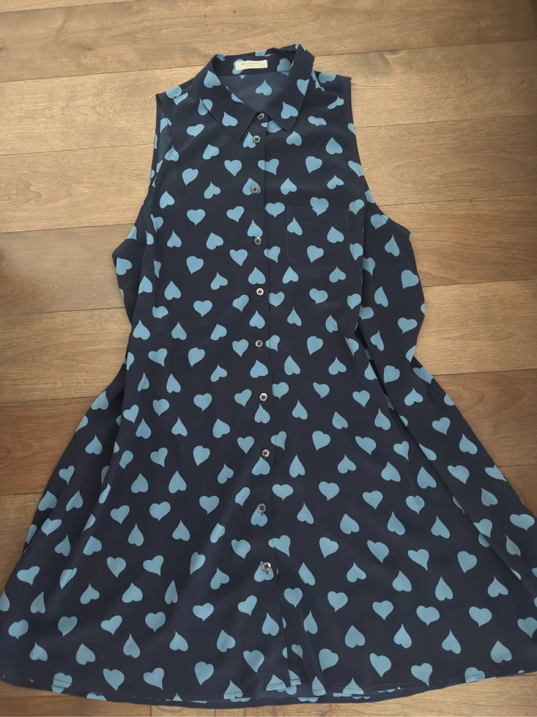 EQUIPMENT FEMME sleeveless heart print shirtdress - photo 2