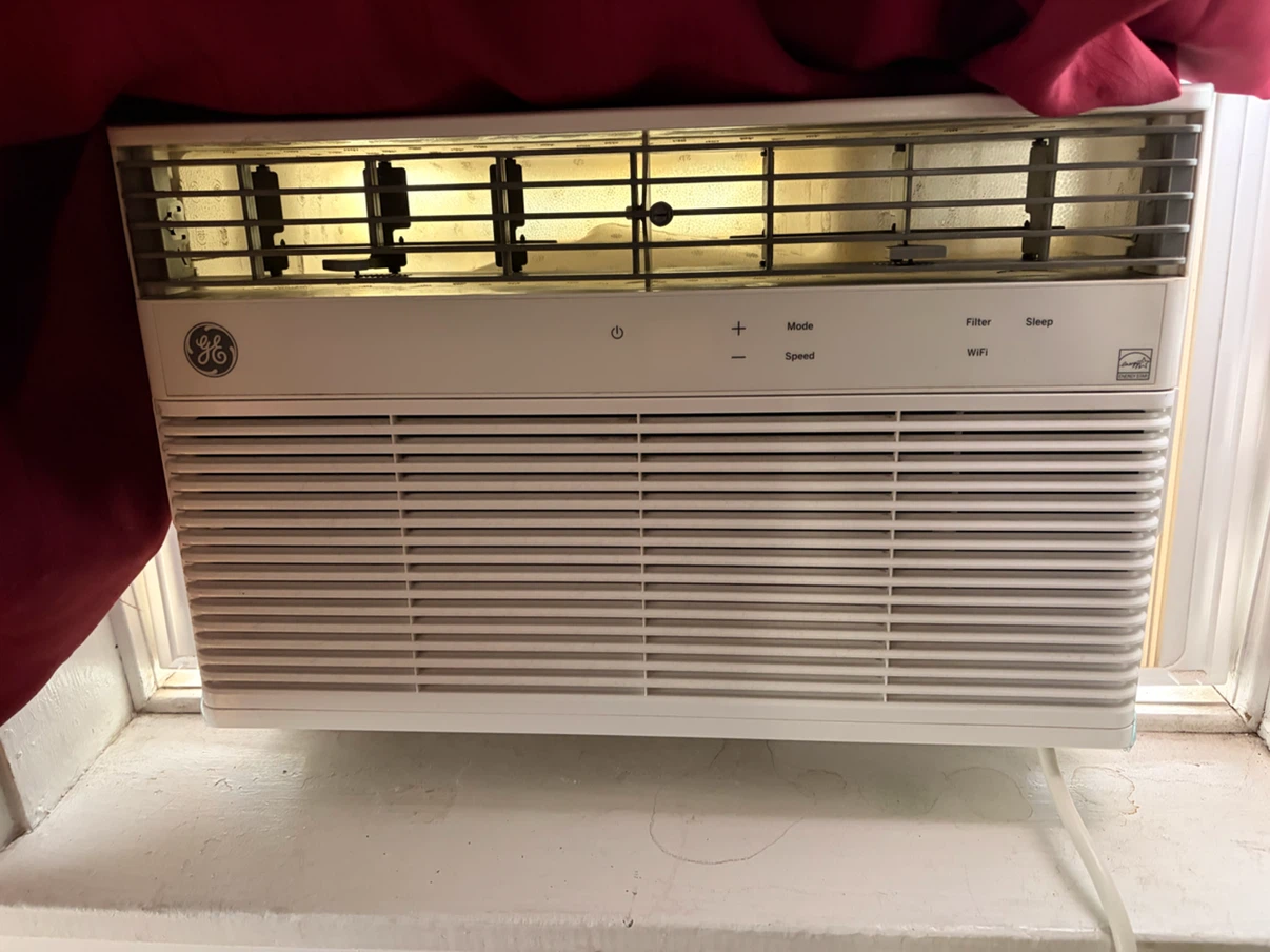 GE 8,000 BTU Smart Wi-Fi Window Air Conditioner + Remote ❄️