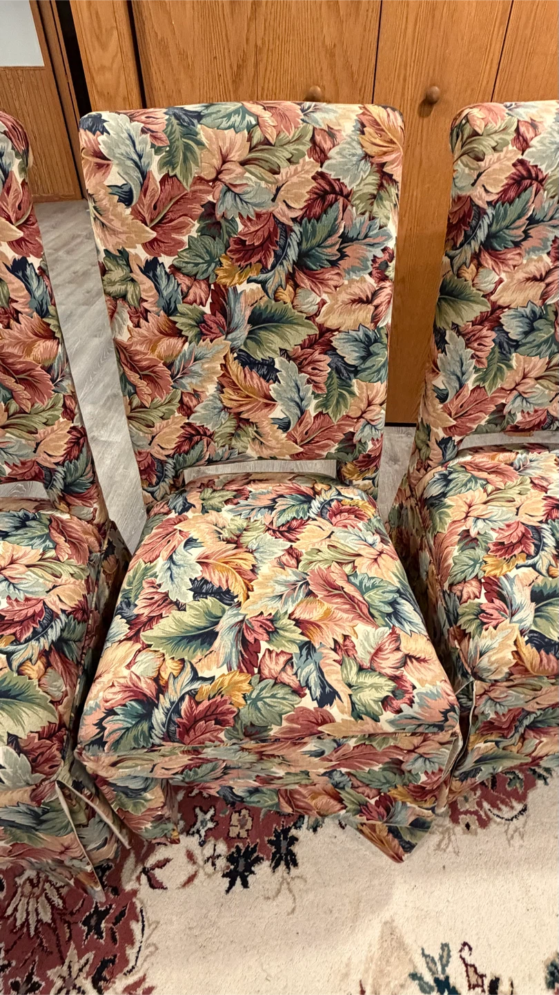 Dining room chairs - photo 2