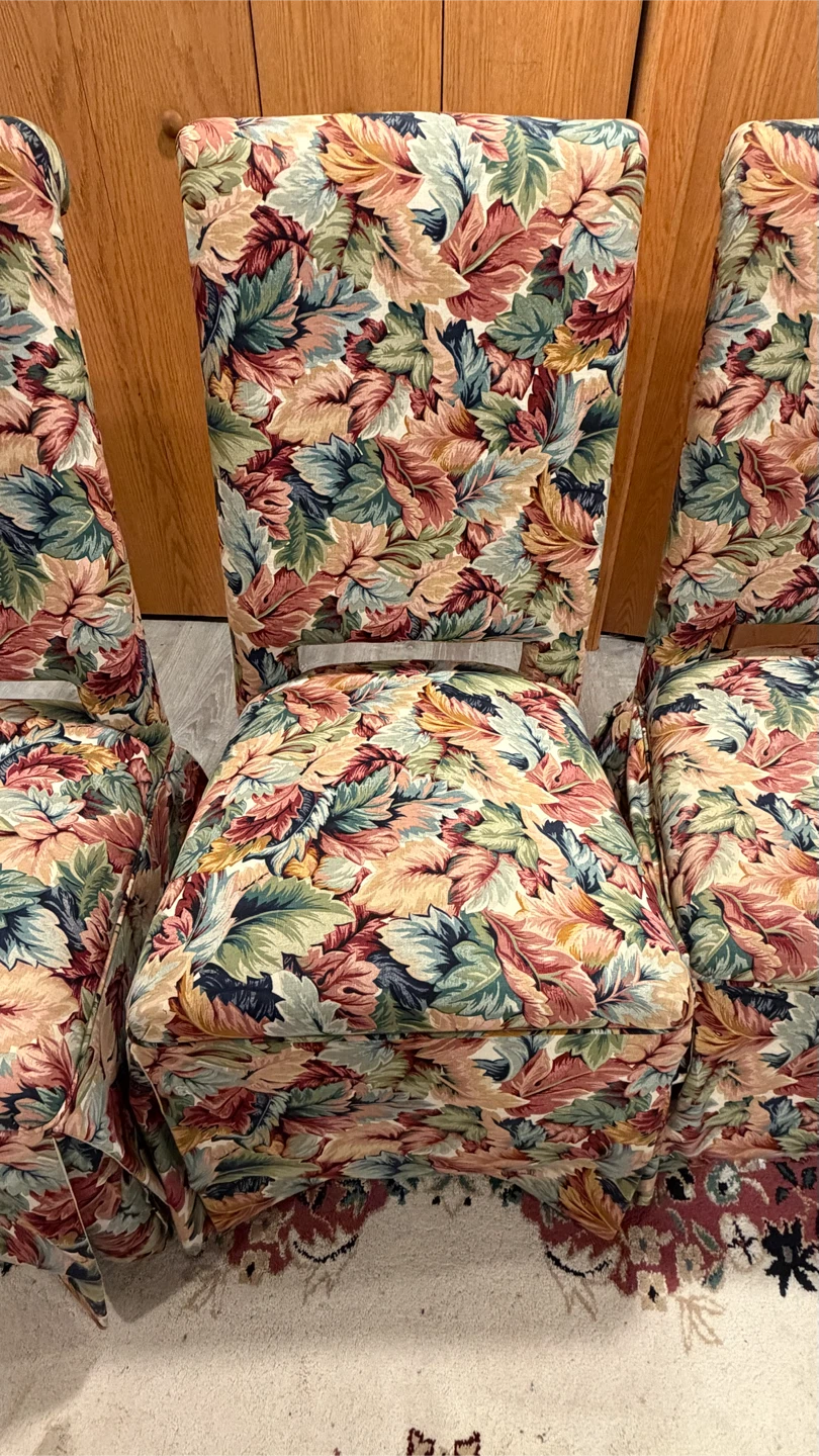 Dining room chairs - photo 3