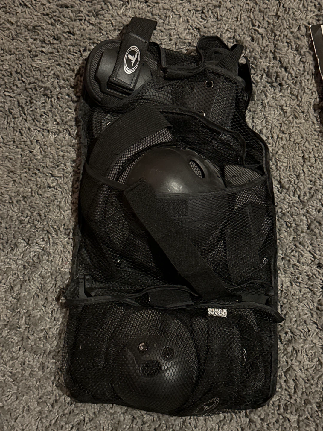 PRO T PROTECTORS Protective Gear Set - photo 3