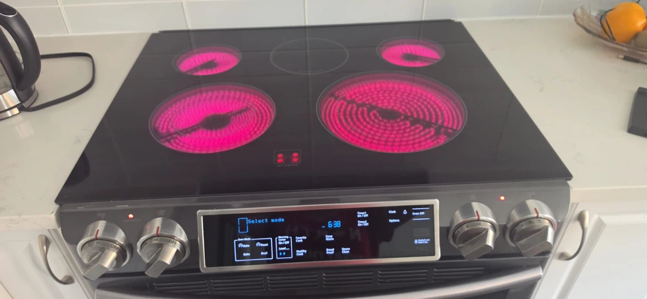 Samsung Electric Range/Stove - photo 3
