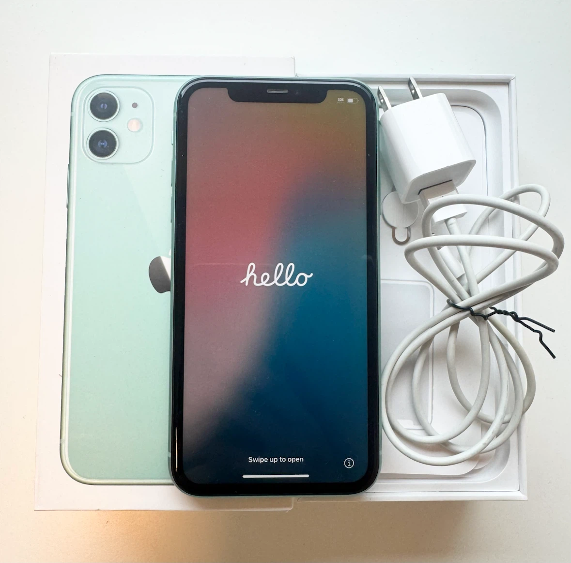 Apple iPhone 11 64GB (Unlocked)