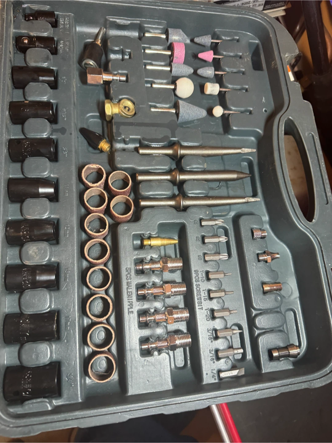 Brand new Mastercraft Air Tool Set. - photo 3