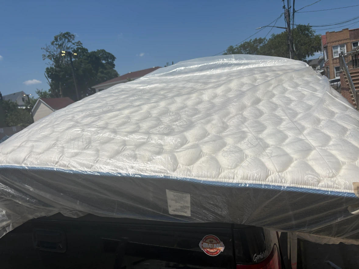 Mattress in plastic wrap queens - photo 2