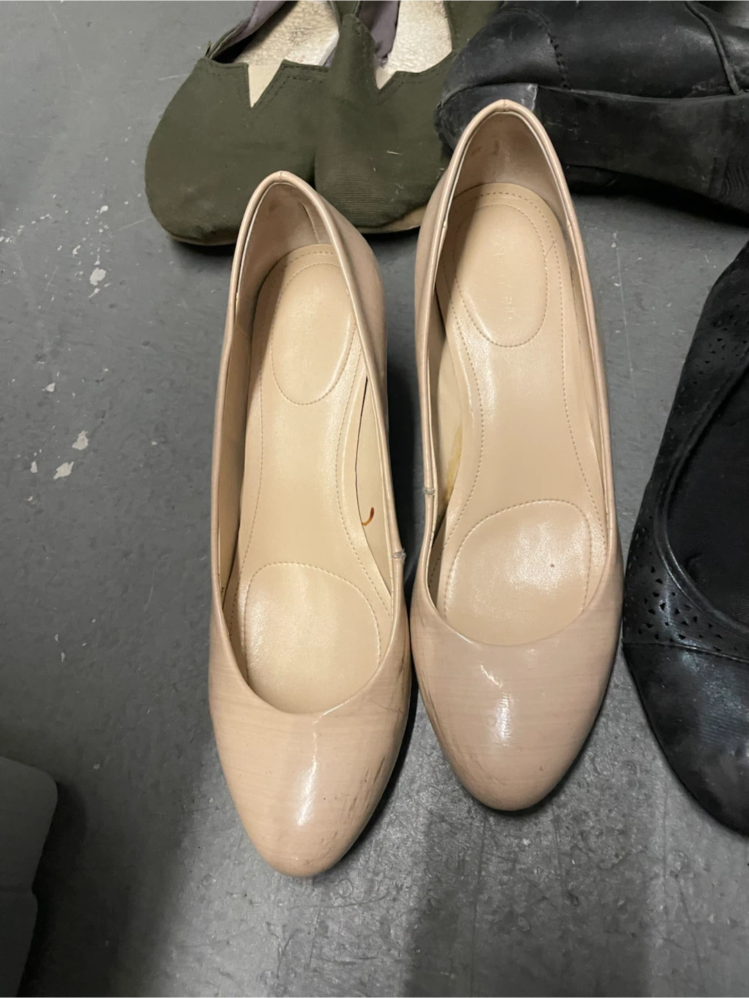 Size 7 Women's Shoes lot - photo 2
