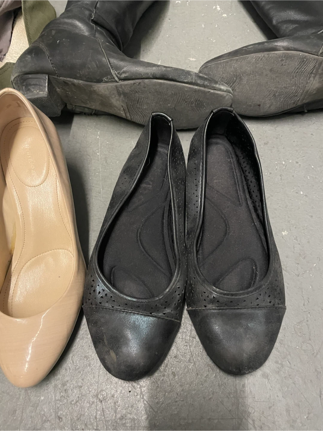 Size 7 Women's Shoes lot - photo 3