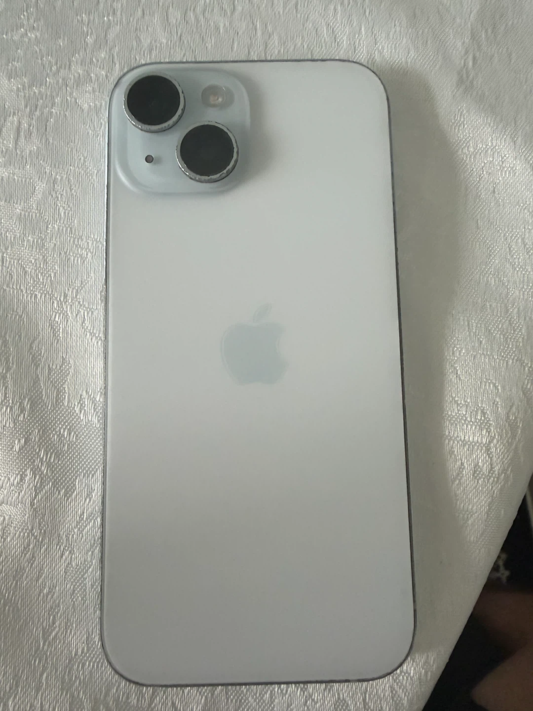 Apple iPhone 15 Light Blue 128GB UNLOCKED