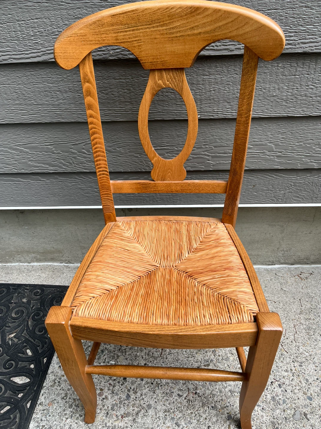 Wooden dining chair with rush seat - photo 2