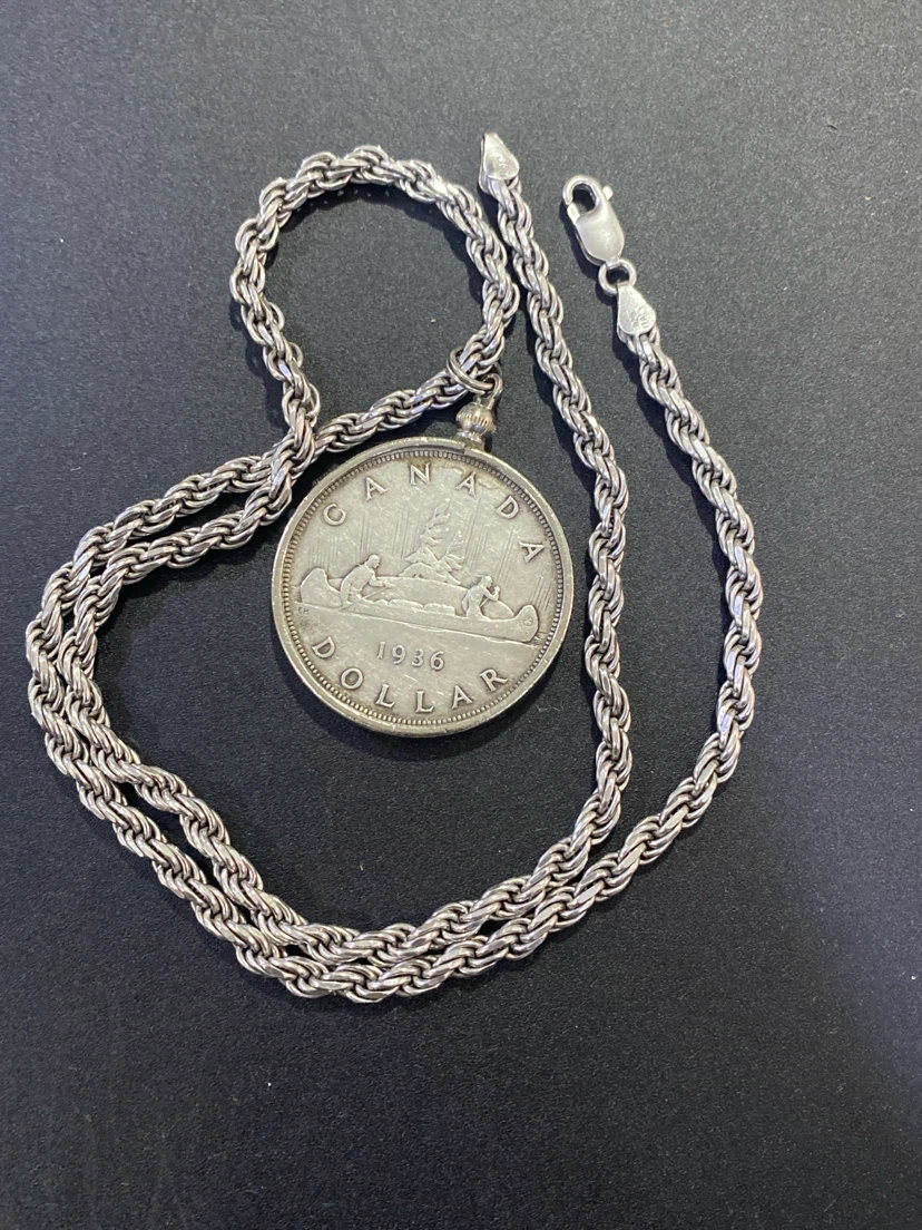 1936 Canada Dollar Coin Pendant with Sterling Silver Chain - photo 3