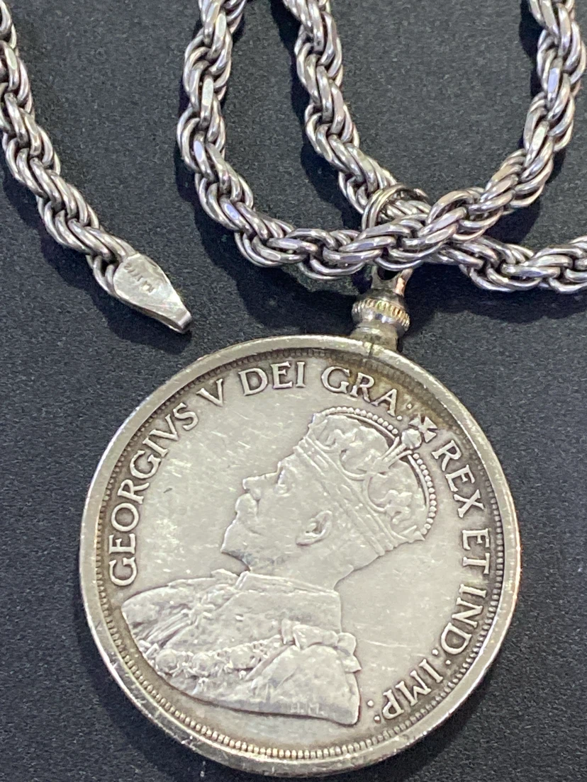 1936 Canada Dollar Coin Pendant with Sterling Silver Chain - photo 5