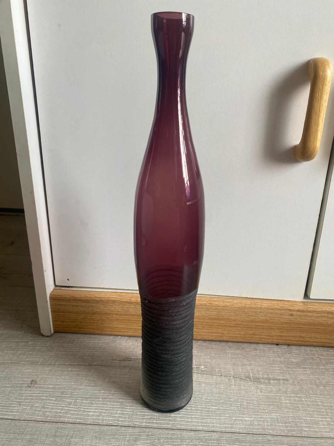 Tall Purple Art Glass Decorative Vase – 40 cm (16”)