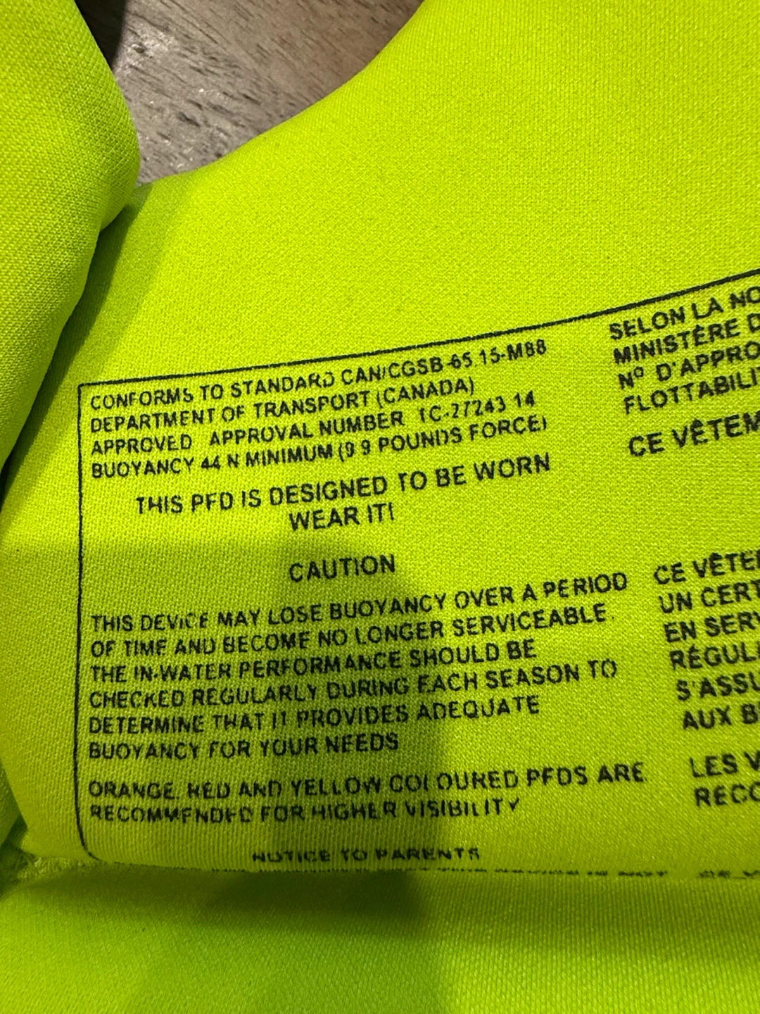 Youth Life Jacket (27–41 kg / 60–90 lb) – Excellent Condition - photo 3