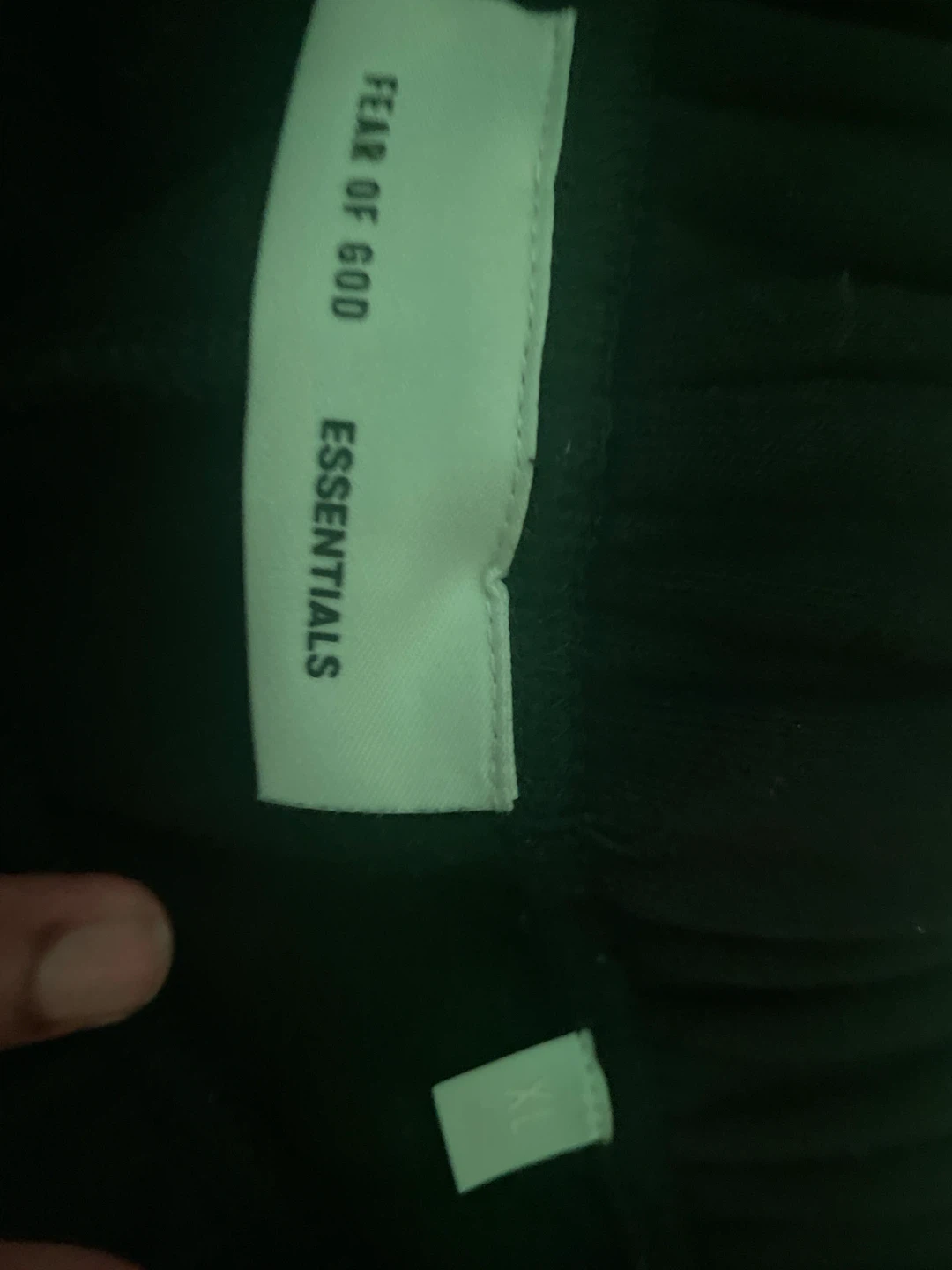 Fear of God Essentials Black Shorts XL - photo 2