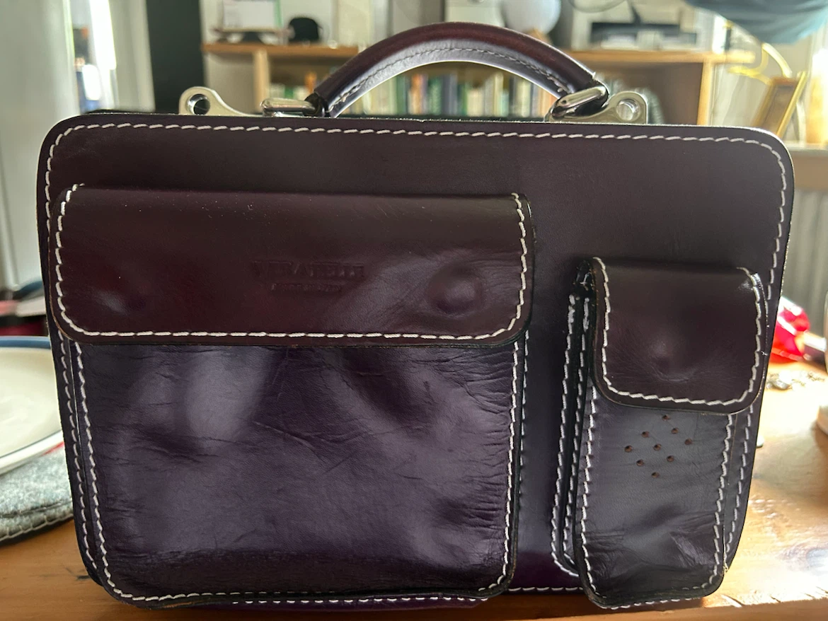 Vera Pelle Leather handbag