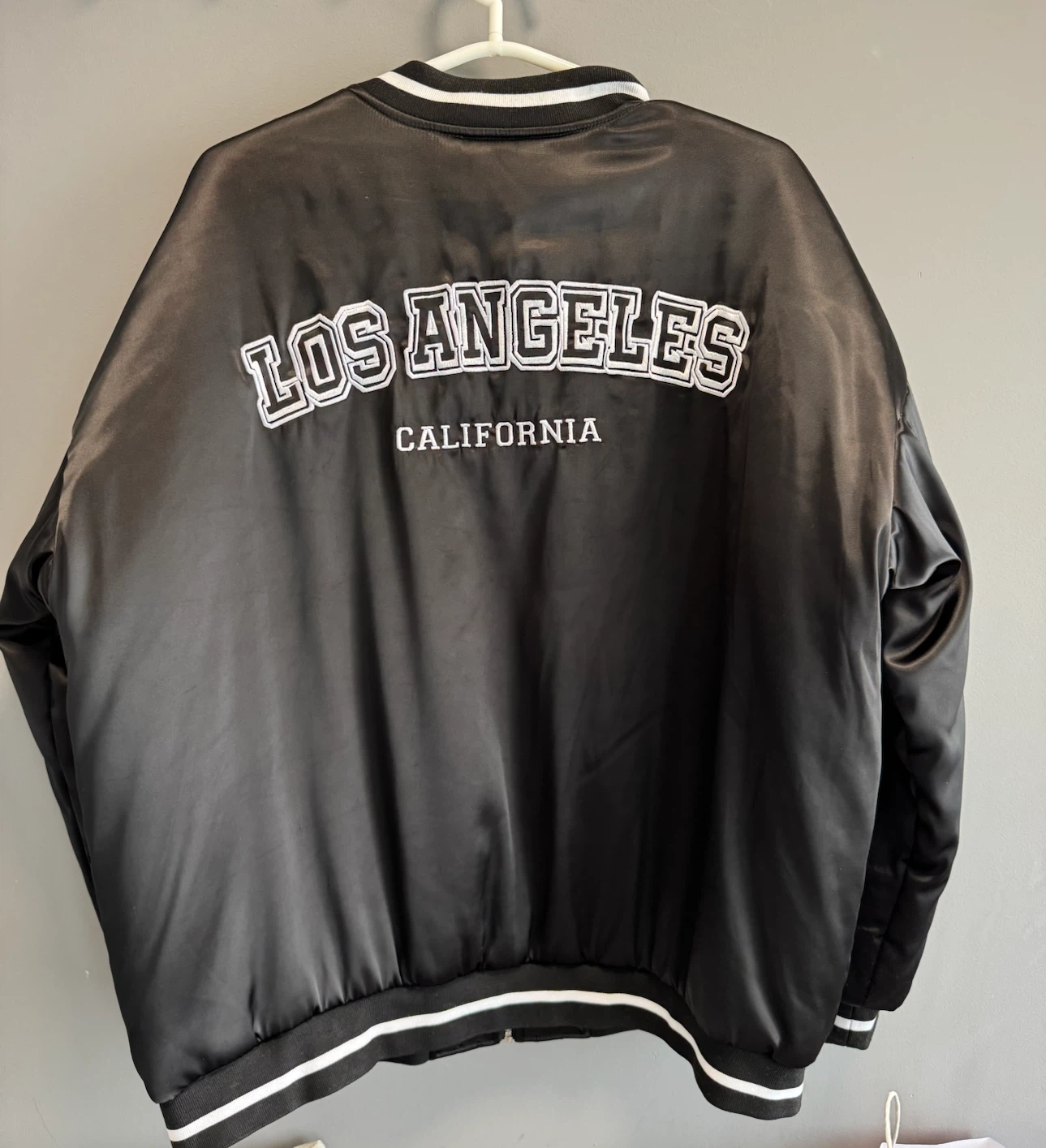 Forever 21+ Black Bomber Jacket Los Angeles California - photo 2