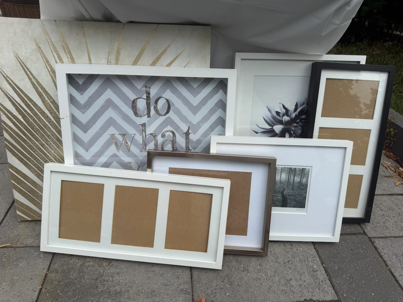 Picture frames LOT - photo 2