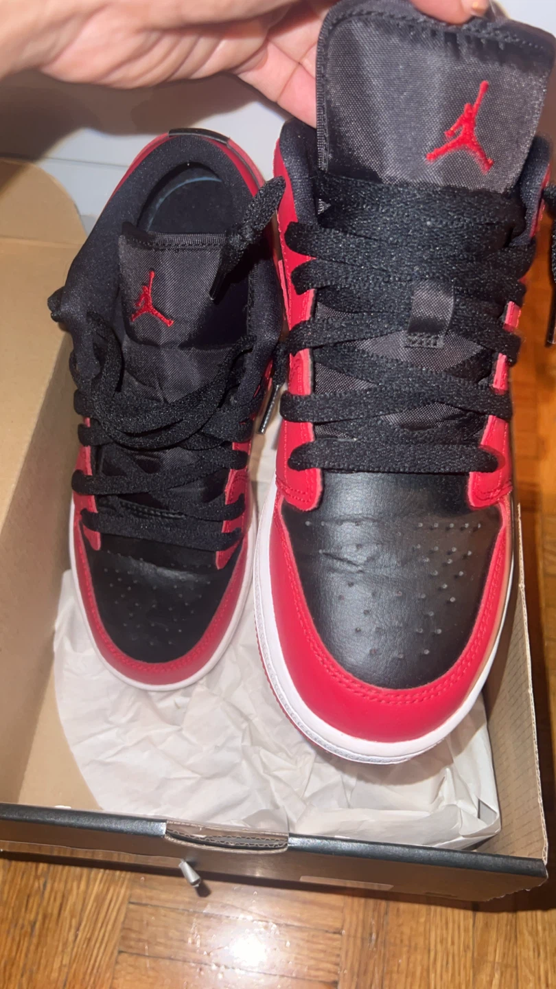 Nike Air Jordan 1 Mid (GS) Sneakers - photo 3