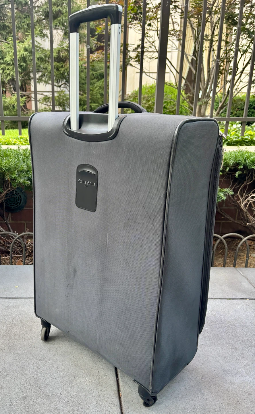 Samsonite Rolling  Expandable Suitcase - photo 2