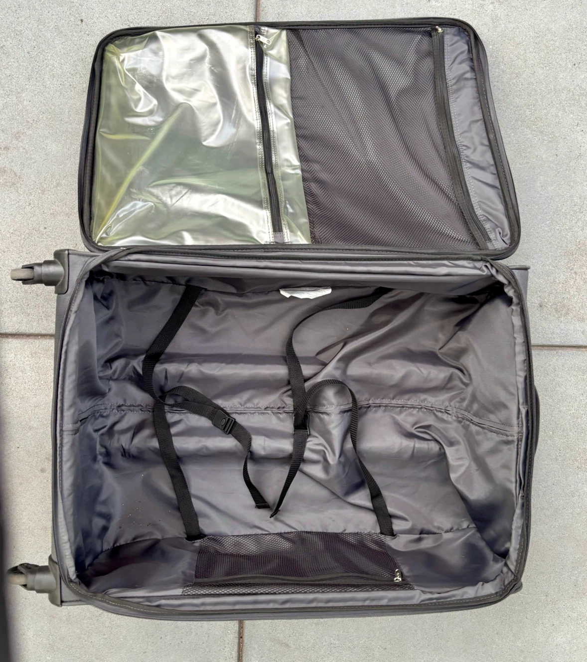 Samsonite Rolling  Expandable Suitcase - photo 5