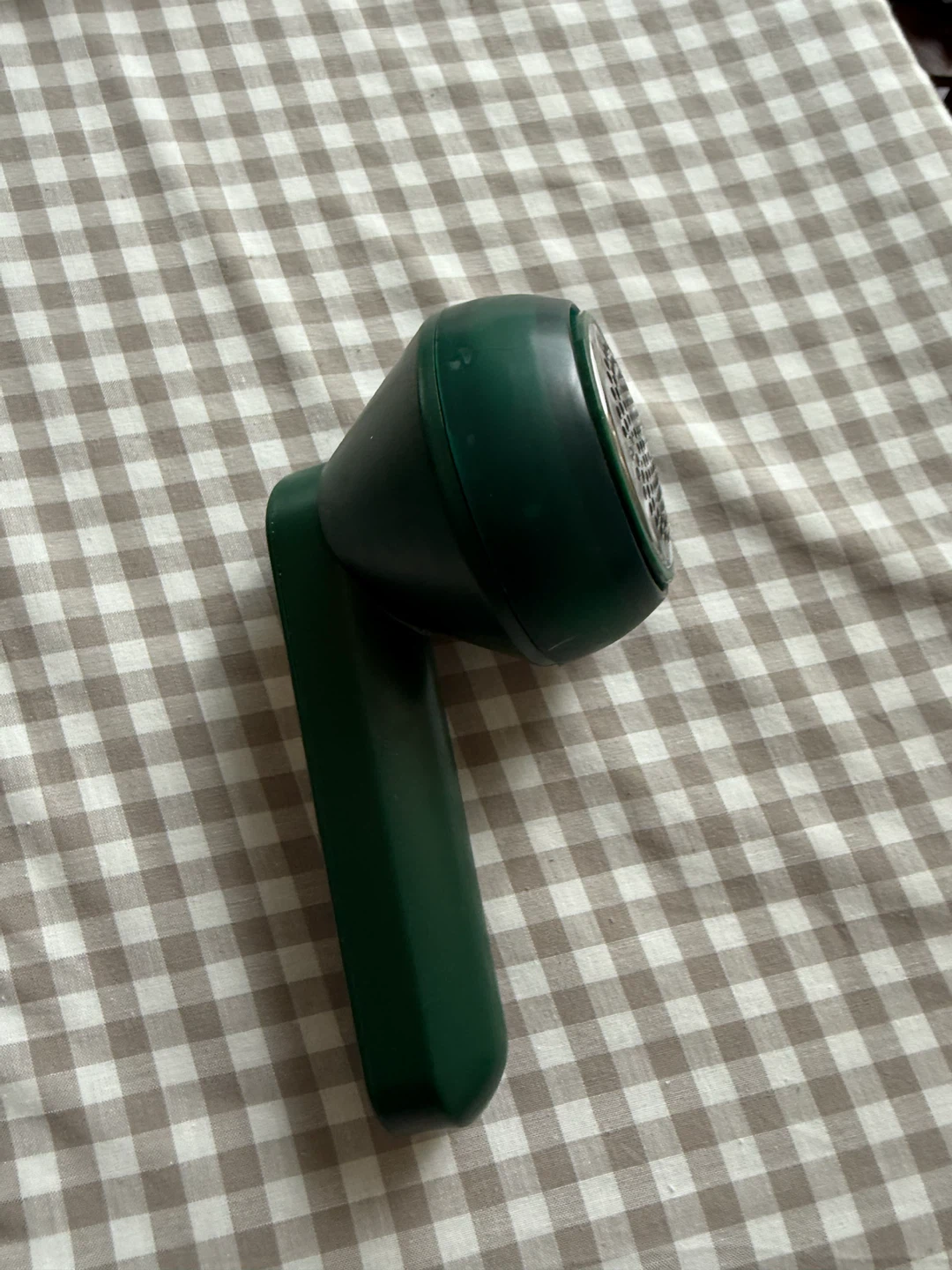 USB Rechargeable Fabric Shaver – Lint & Fuzz Remover (New)